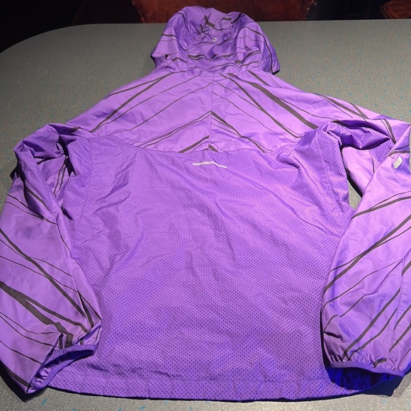Nike Running Jacket - Picture 3 of 5